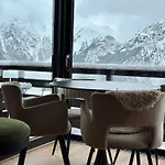 Face Au Glacier Apartament