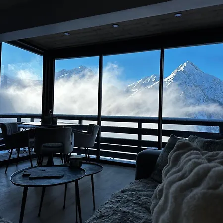 Apartment Face Au Glacier *